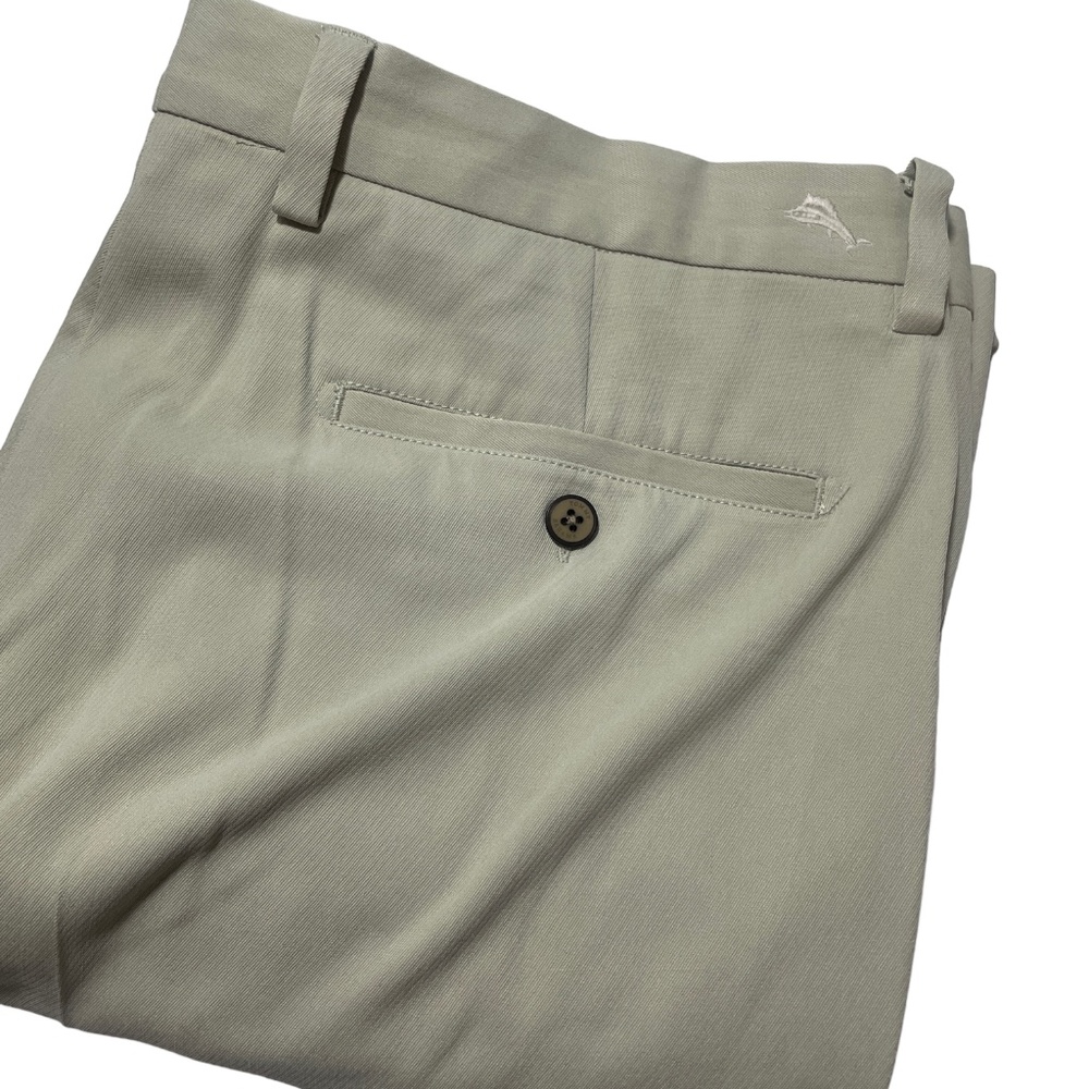 Tommy Bahama 38 x 32‎ Silk Beige Pants
